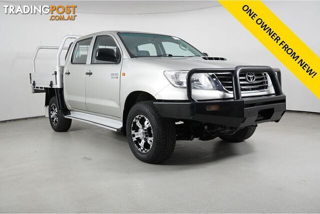 2013 TOYOTA HILUX SR (4X4) KUN26R MY14 DUAL CAB CHASSIS