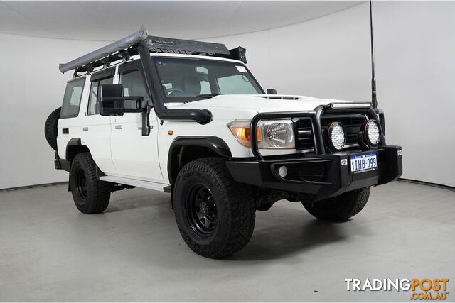 2016 TOYOTA LANDCRUISER WORKMATE (4X4) LC70 VDJ76R MY17 WAGON