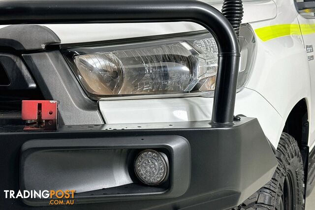 2023 TOYOTA HILUX SR (4X4) GUN126R DOUBLE C/CHAS - photo 3 of 27
