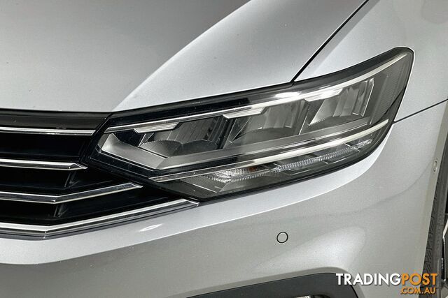 2022 VOLKSWAGEN PASSAT 140TSI BUSINESS 3C MY22 4D SEDAN - photo 3 of 28