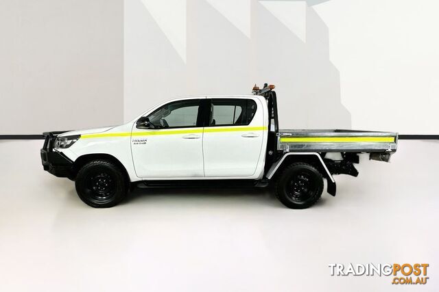 2023 TOYOTA HILUX SR (4X4) GUN126R DOUBLE C/CHAS - photo 5 of 26