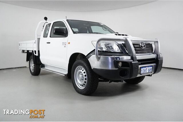 2015 TOYOTA HILUX SR (4X4) KUN26R MY14 X CAB CAB CHASSIS