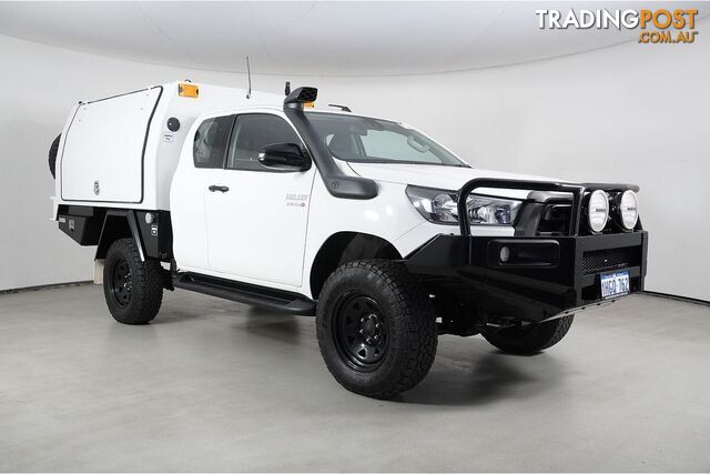 2020 TOYOTA HILUX SR (4X4) GUN126R FACELIFT X CAB CAB CHASSIS