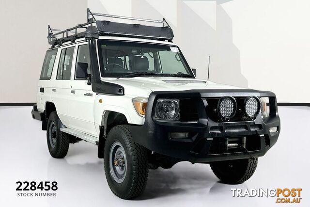 2012 TOYOTA LANDCRUISER WORKMATE (4X4) VDJ76R 09 UPGRADE 4D WAGON