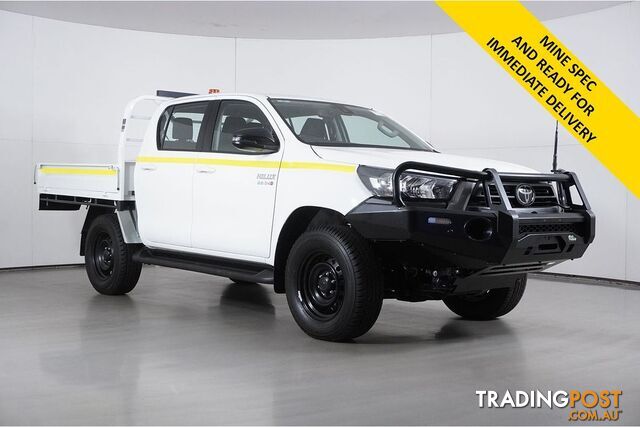 2024 TOYOTA HILUX SR (4X4) GUN126R DOUBLE CAB CHASSIS