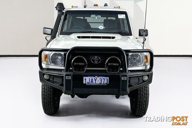 2022 TOYOTA LANDCRUISER WORKMATE VDJ79R DOUBLE C/CHAS - photo 2 of 23