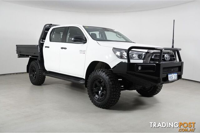 2022 TOYOTA HILUX SR (4X4) GUN126R DOUBLE CAB CHASSIS