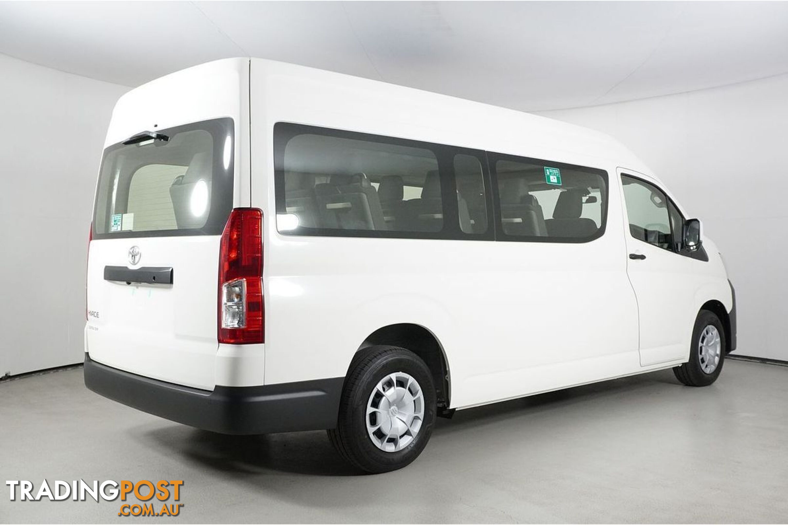 2024 TOYOTA HIACE SLWB COMMUTER (12 SEATS) GDH322R BUS