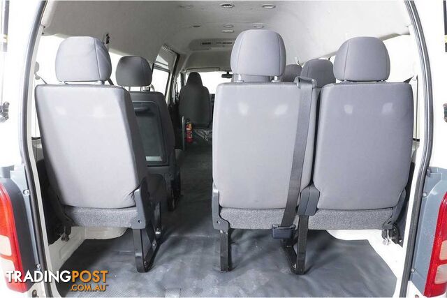 2017 TOYOTA HIACE COMMUTER KDH223R MY16 BUS