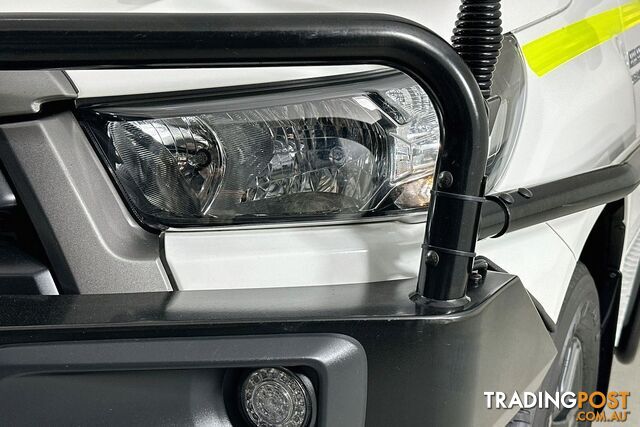 2023 TOYOTA HILUX SR (4X4) GUN126R X CAB C/CHAS - photo 3 of 26