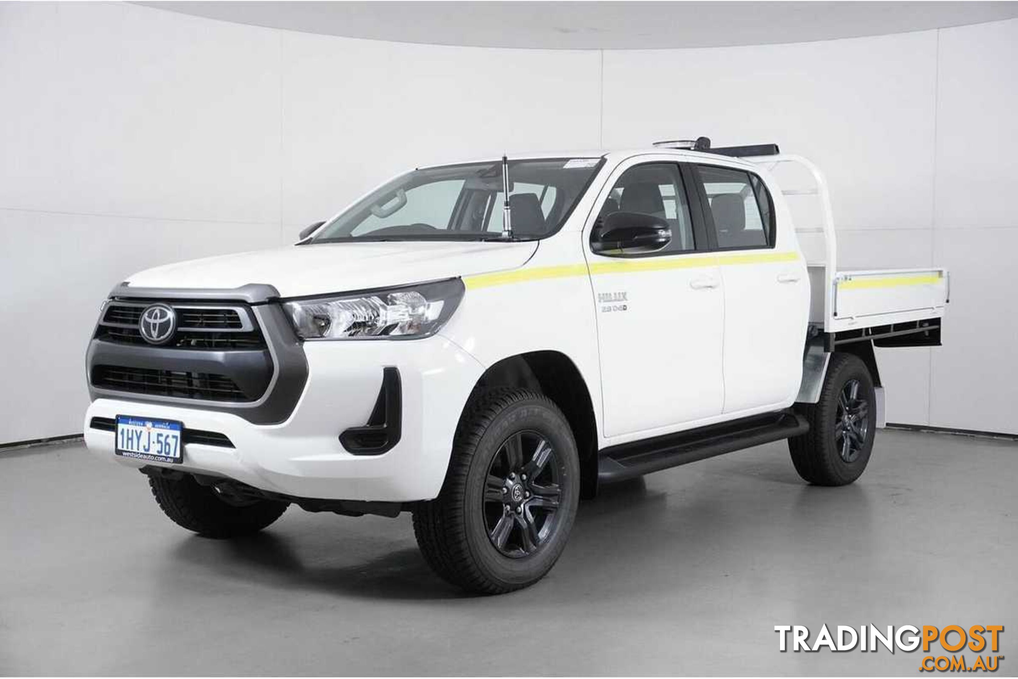 2022 TOYOTA HILUX SR (4X4) GUN126R DOUBLE CAB CHASSIS