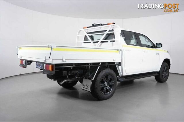 2022 TOYOTA HILUX SR (4X4) GUN126R DOUBLE CAB CHASSIS