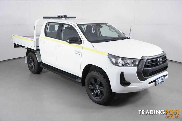 2022 TOYOTA HILUX SR (4X4) GUN126R DOUBLE CAB CHASSIS