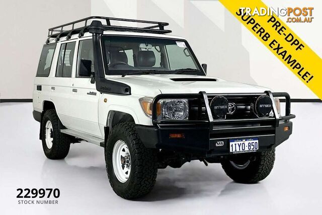 2014 TOYOTA LANDCRUISER WORKMATE (4X4) VDJ76R MY12 UPDATE 4D WAGON