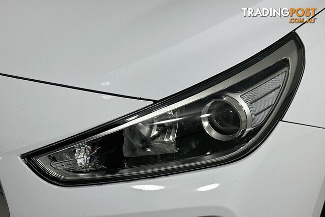 2018 HYUNDAI I30 ACTIVE PD 4D HATCHBACK - photo 3 of 28