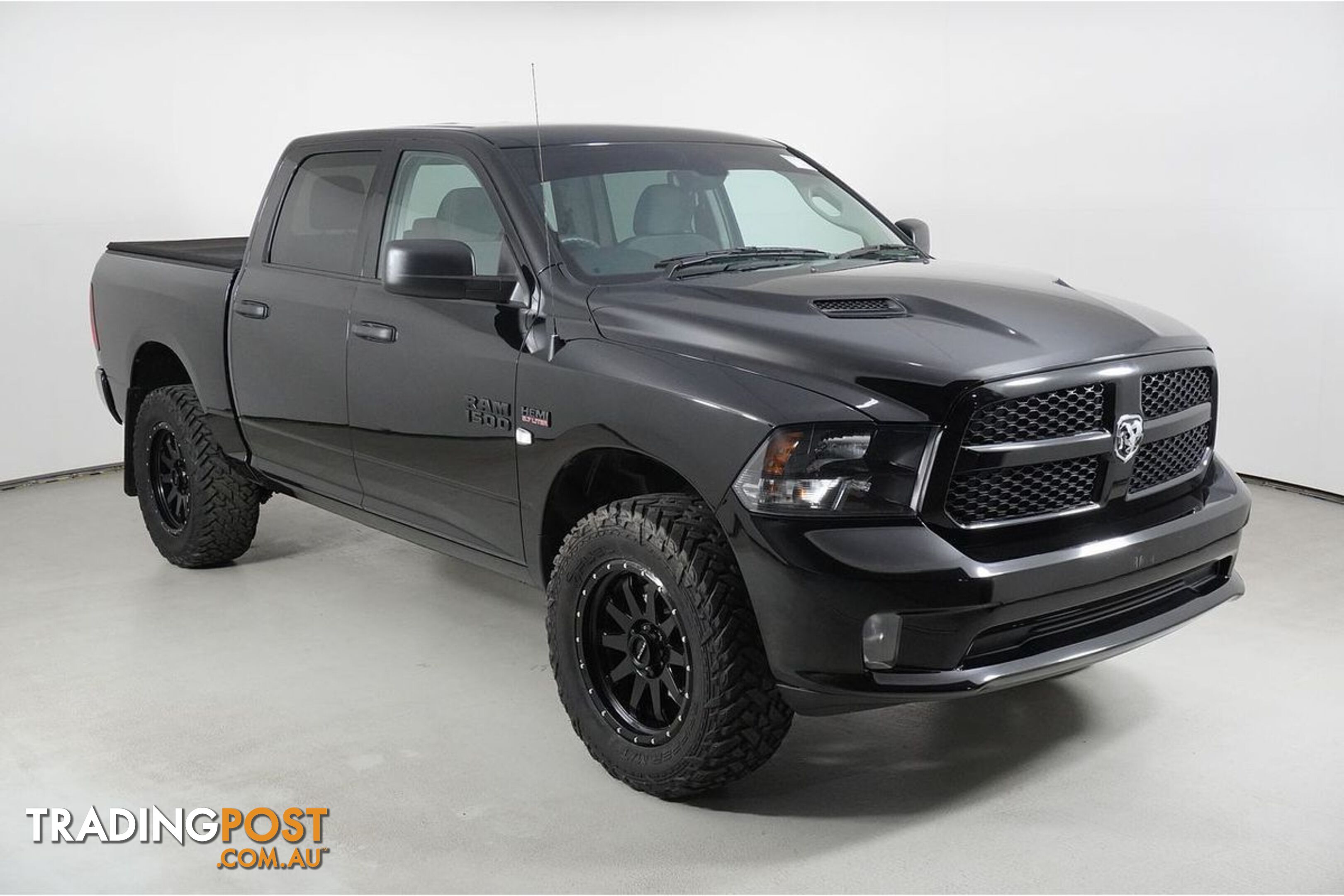 2023 RAM 1500 EXPRESS DS MY23 CREW CAB UTILITY