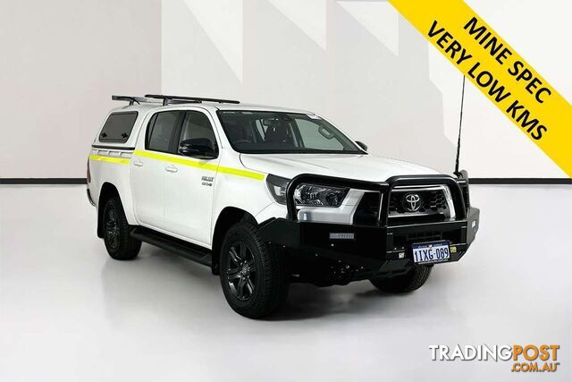 2025 TOYOTA HILUX SR (4X4) GUN126R RC DOUBLE CAB P/UP