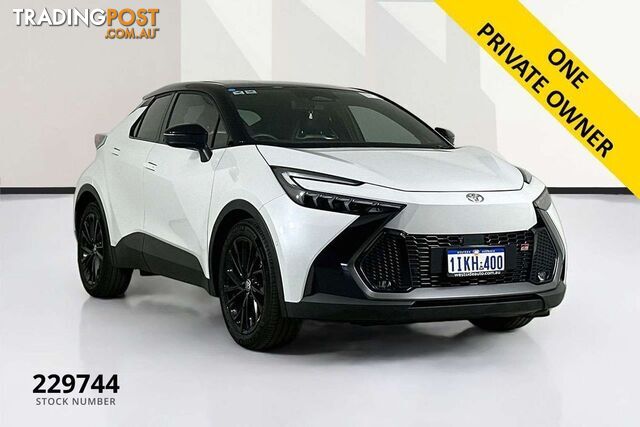 2024 TOYOTA C-HR GR-SPORT HYBRID MAXH25R 4D WAGON