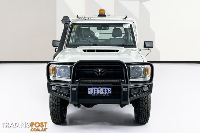 2022 TOYOTA LANDCRUISER WORKMATE VDJ79R C/CHAS - photo 2 of 23