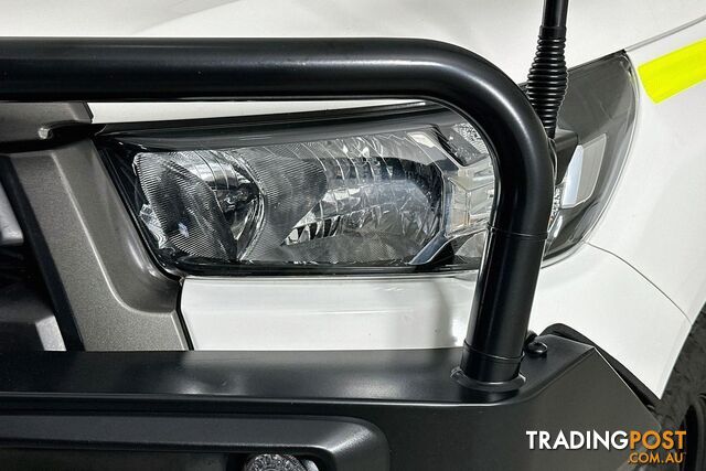 2022 TOYOTA HILUX SR (4X4) GUN126R DOUBLE C/CHAS - photo 3 of 27