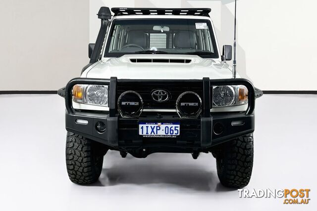 2019 TOYOTA LANDCRUISER WORKMATE (4X4) VDJ76R MY18 4D WAGON - photo 2 of 24