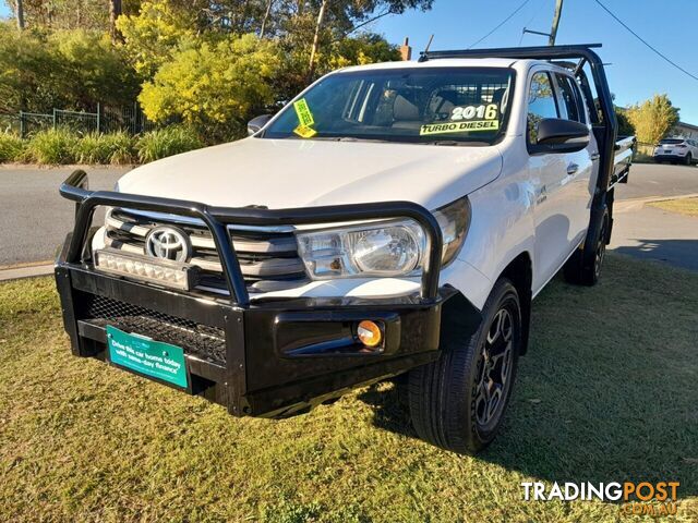 2016 TOYOTA HILUX SR (4X4) GUN126R DUAL CAB CHASSIS