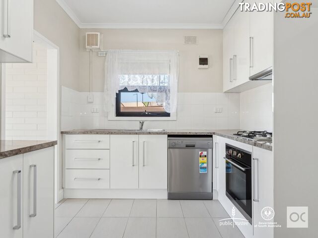 13/4 Shepherds Hill Road Bedford Park SA 5042