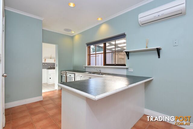 16 Higgins Street ENCOUNTER BAY SA 5211