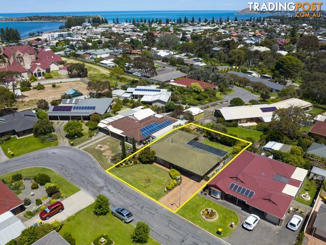 12 Connell Street VICTOR HARBOR SA 5211