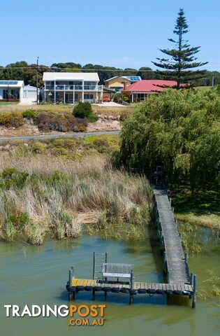 37 Captain Sturt Parade HINDMARSH ISLAND SA 5214