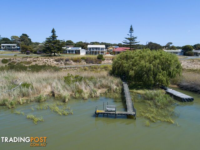 37 Captain Sturt Parade HINDMARSH ISLAND SA 5214