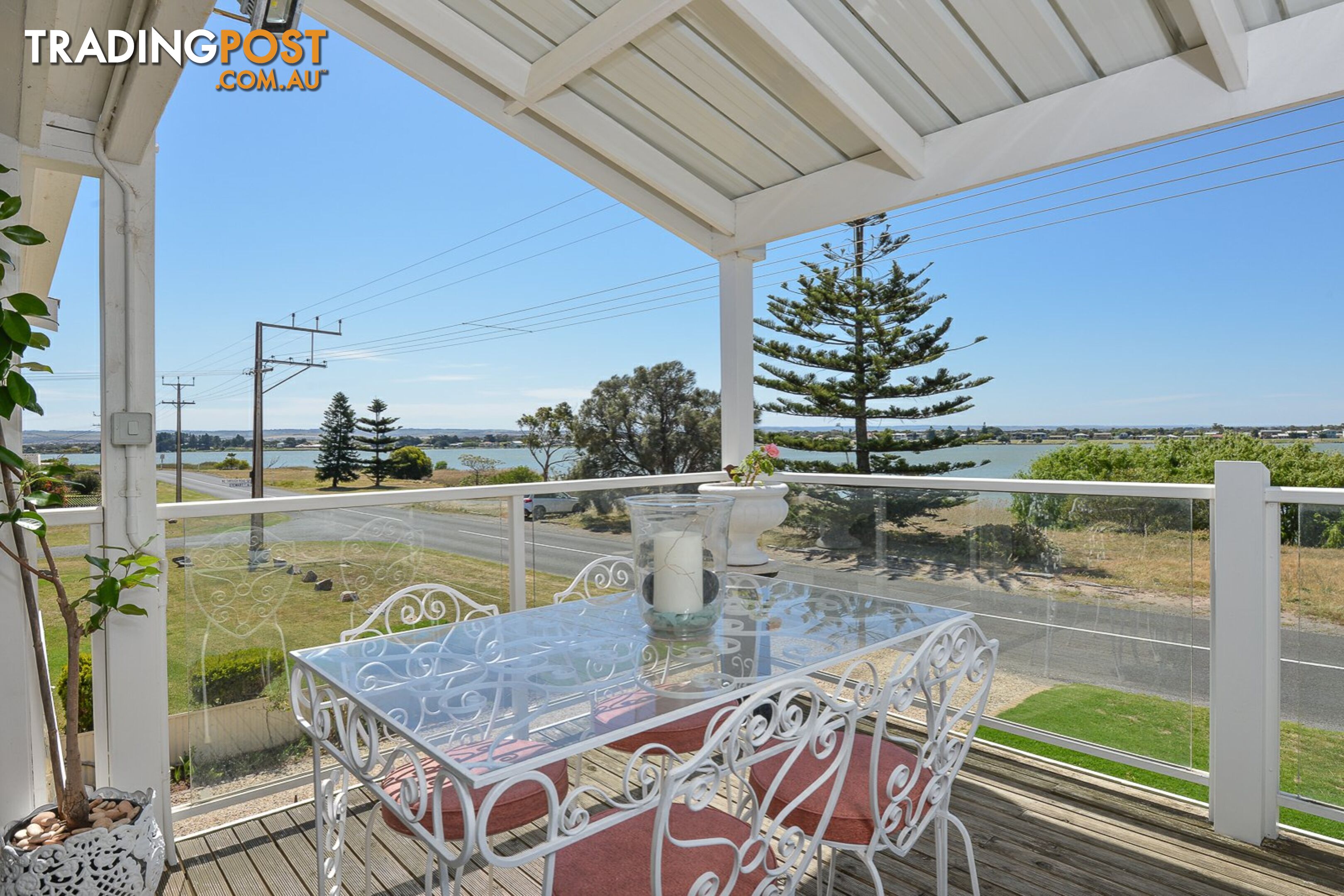 37 Captain Sturt Parade HINDMARSH ISLAND SA 5214