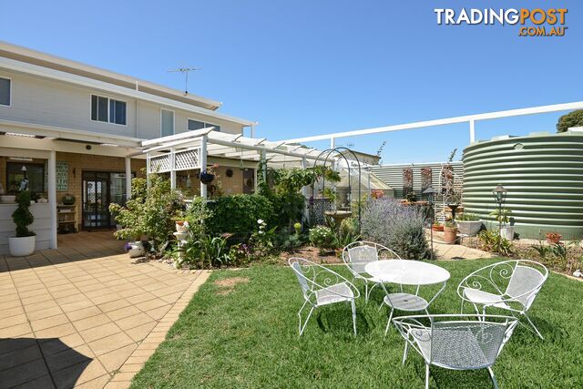 37 Captain Sturt Parade HINDMARSH ISLAND SA 5214