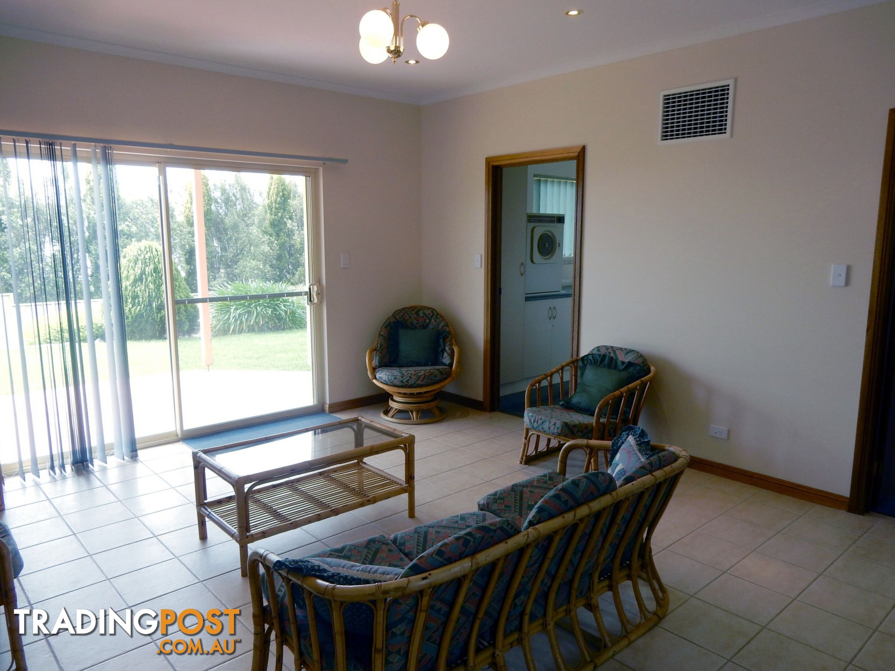 4 Thompson Court ENCOUNTER BAY SA 5211