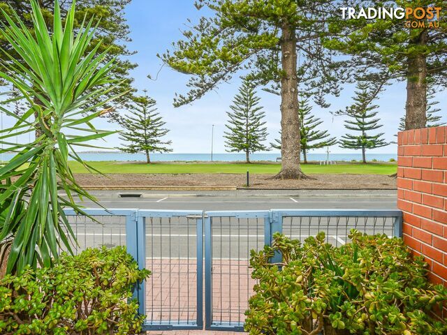 4/16 Flinders Parade VICTOR HARBOR SA 5211