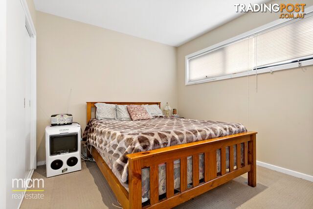 19 Hyde Park Terrace POINT COOK VIC 3030