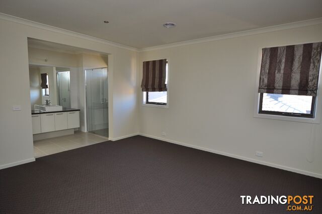 19 Ironwood Drive POINT COOK VIC 3030