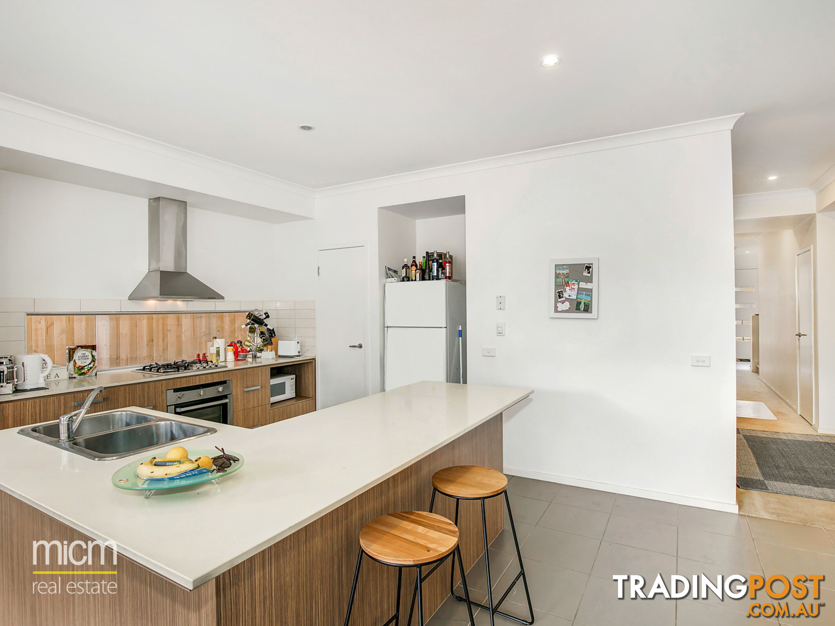 15 Broadbeach Circuit POINT COOK VIC 3030