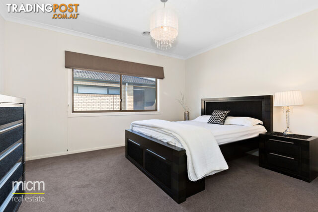 16 Marble Road POINT COOK VIC 3030
