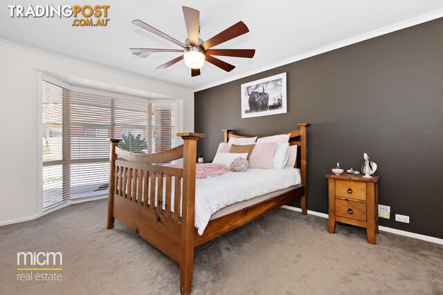 5 Grosvenor Place WERRIBEE VIC 3030