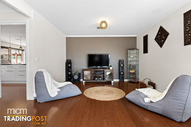 5 Grosvenor Place WERRIBEE VIC 3030