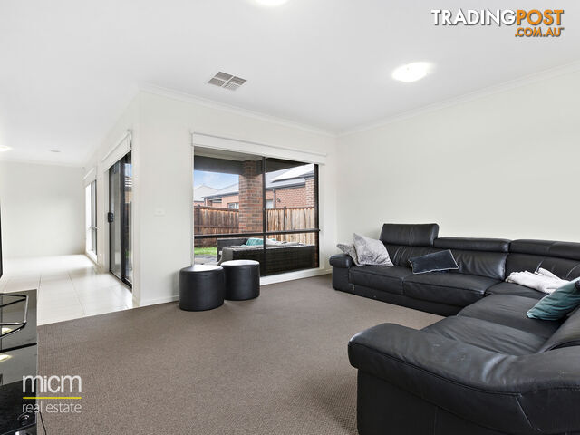 2 Capella Crescent WILLIAMS LANDING VIC 3027