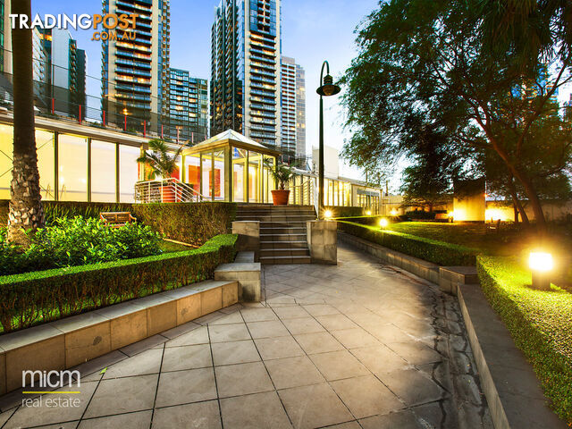 717/83 Queensbridge Street SOUTHBANK VIC 3006