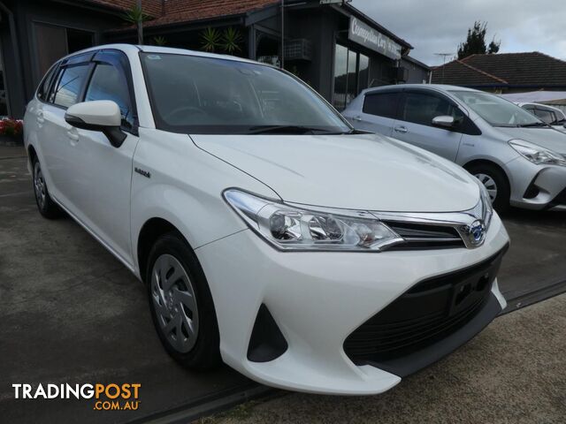 2018 TOYOTA COROLLA FIELDER(HYBRID) NKE165 5D WAGON