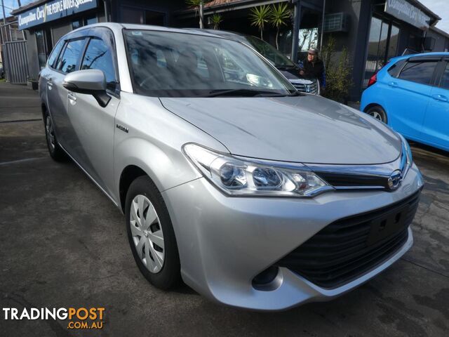 2017 TOYOTA COROLLA FIELDER(HYBRID) NKE165 5D WAGON