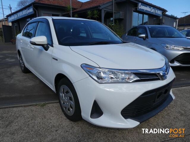 2018 TOYOTA COROLLA AXIO(HYBRID) NKE165 4D SEDAN