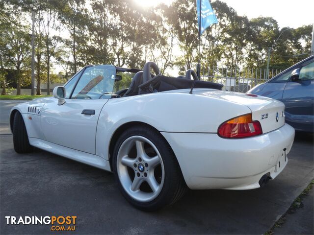 1999 BMW Z3 2 0  2D ROADSTER - photo 2 of 14