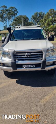 2008 Toyota Landcruiser VDJ200R SAHARA SUV Automatic