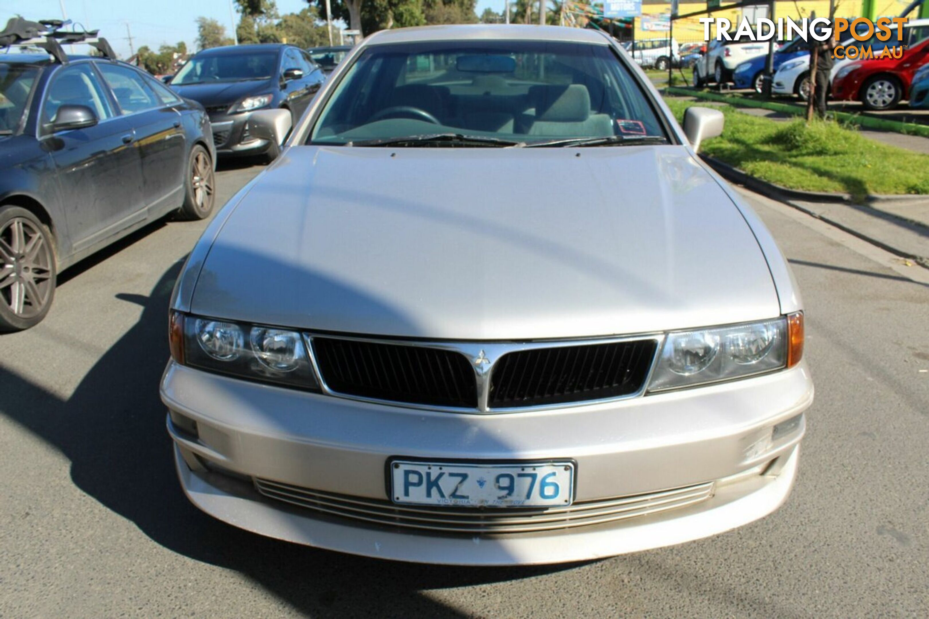 1998 MITSUBISHI VERADA EI KF SEDAN