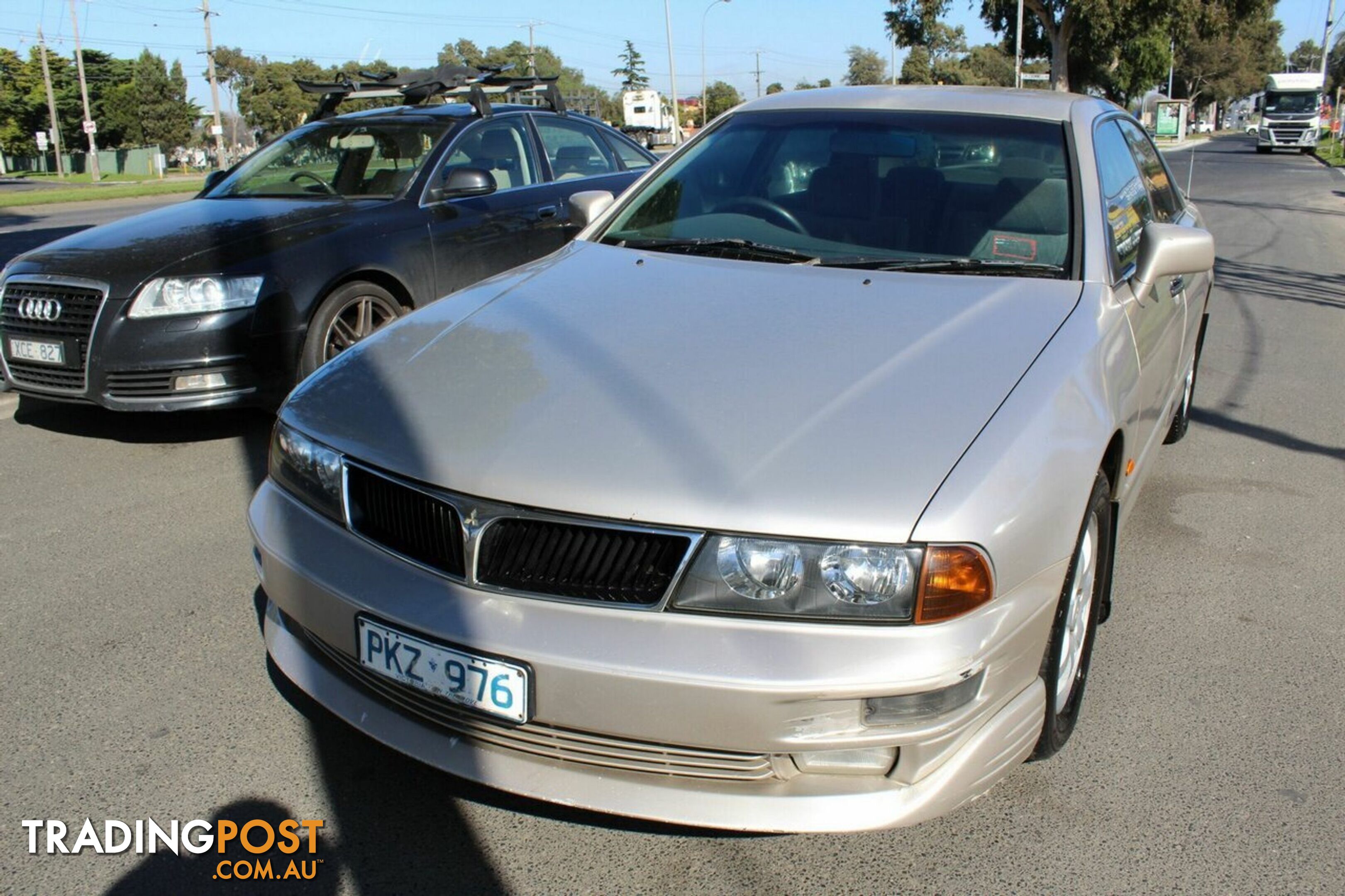 1998 MITSUBISHI VERADA EI KF SEDAN